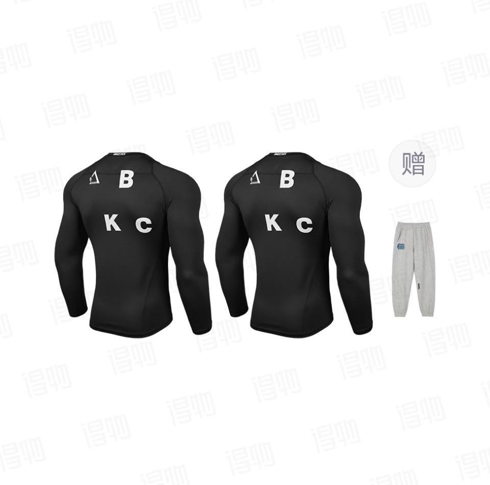 Long-sleeve stretch sports T-shirt
