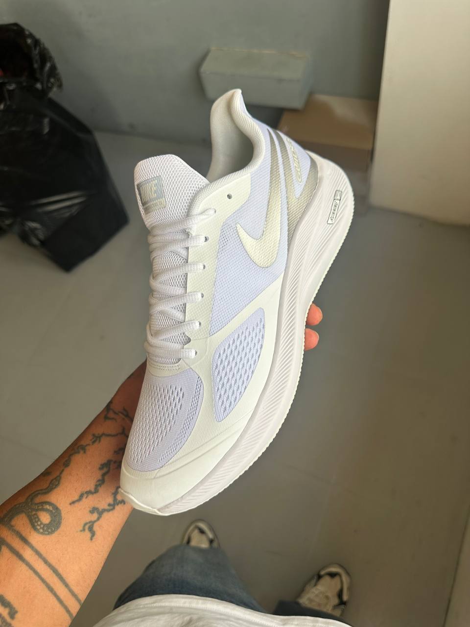 Big Size Sneakers