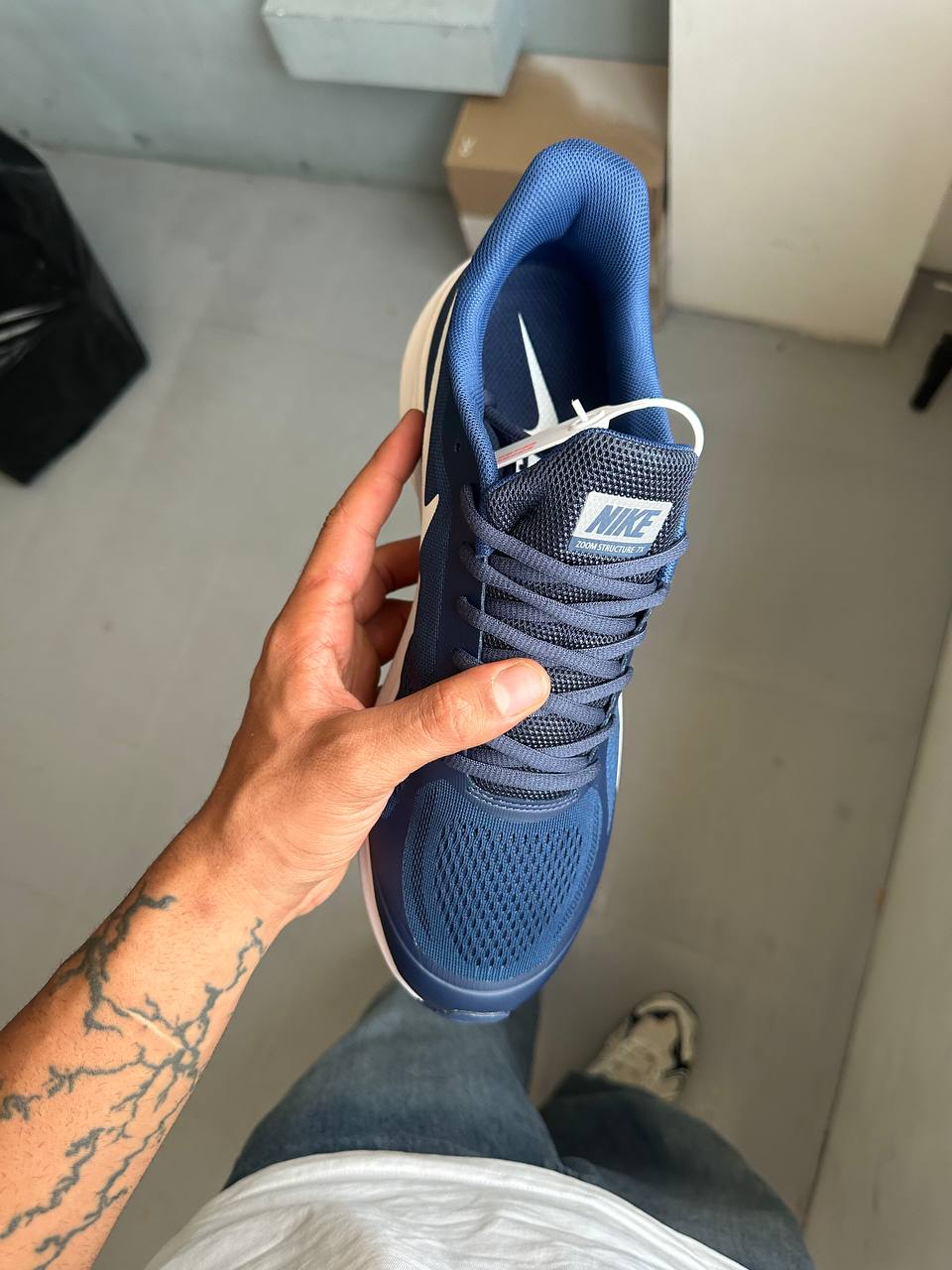 Big Size Sneakers