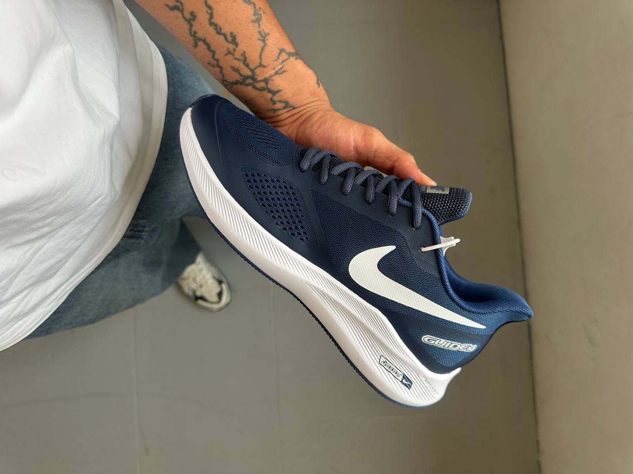 Big Size Sneakers