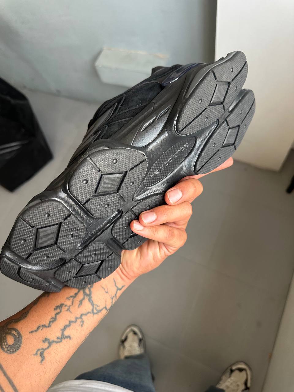 Big Size Sneakers