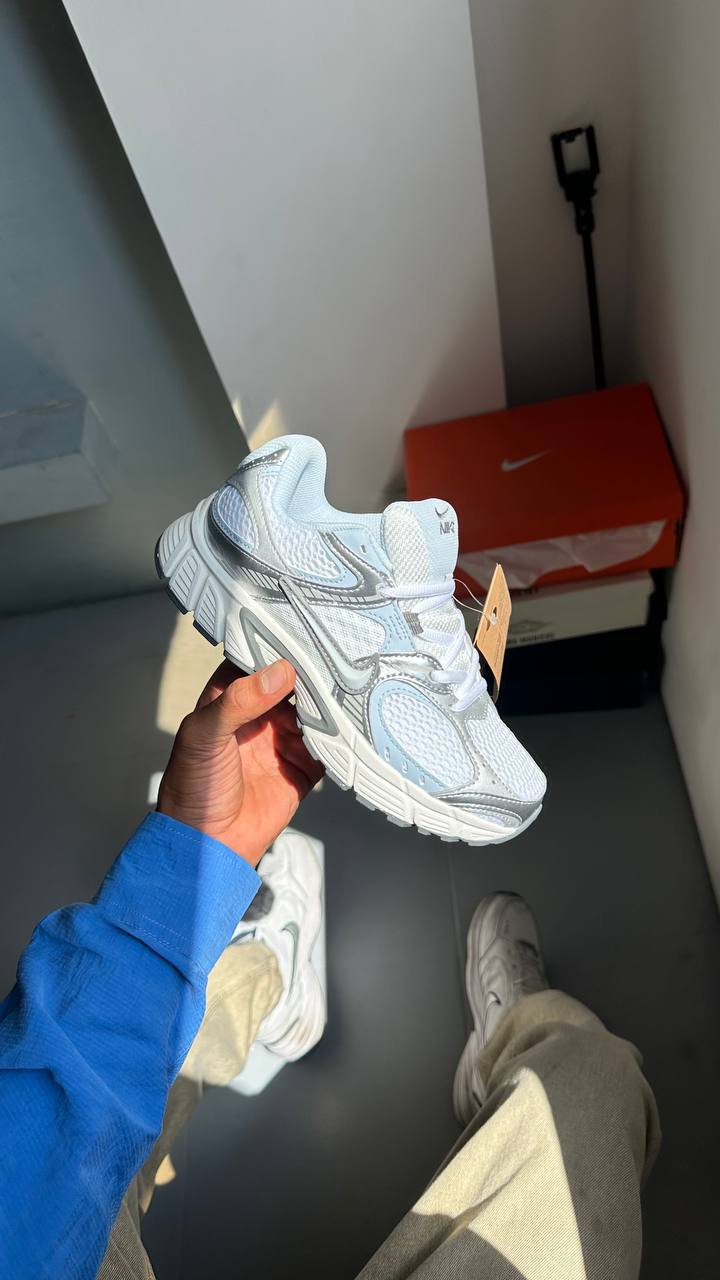 Nike V5 RNR